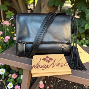 Patricia Nash Heritage Corfu Black Crossbody NWT & Dust Bag (A711)